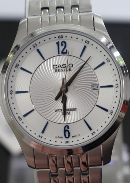 Đồng hồ Casio nam BEM-151D-7AVDF