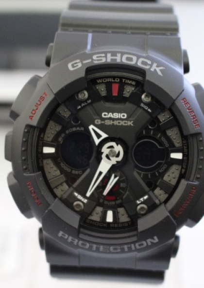Đồng hồ Casio nam G-Shock GA-120-1ADR