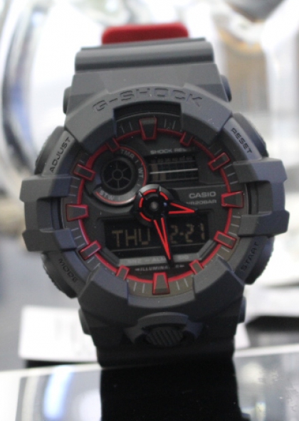 Đồng hồ Casio nam G-Shock GA-700SE-1A4DR