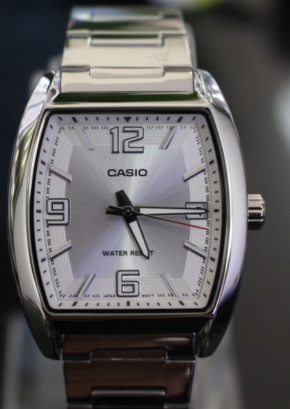 Đồng hồ Casio nam MTP-E107D-7ADF