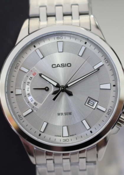Đồng hồ Casio nam MTP-E136D-7AVDF