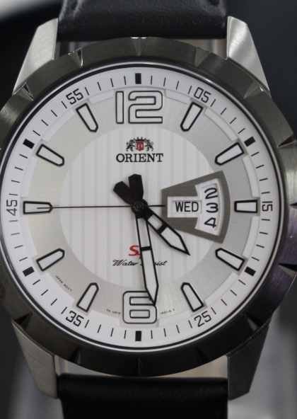 Đồng hồ Orient nam FUG1X003W9