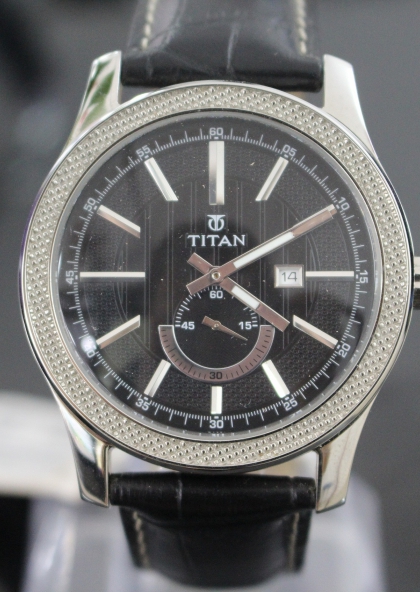 Đồng hồ Titan nam 9386SL02