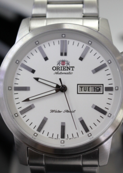 Đồng hồ cơ Orient nam FEM7J005W9