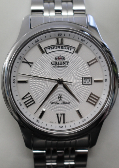 Đồng hồ cơ Orient nam SEV0P002WH