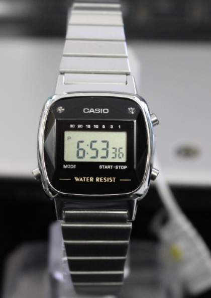 Đồng hồ Casio nữ LA670WAD-1DF