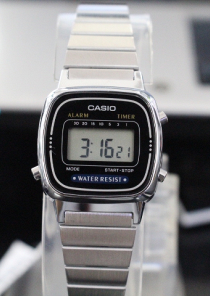 Đồng hồ Casio nữ LA670WD-1DF