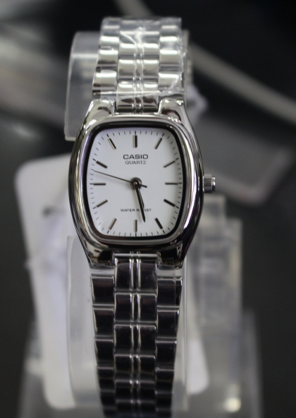 Đồng hồ Casio nữ LTP-1169D-7ARDF