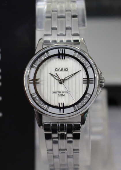 Đồng hồ Casio nữ LTP-1391D-7A2VDF