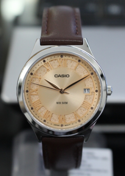 Đồng hồ Casio nữ LTP-E141L-5AVDF