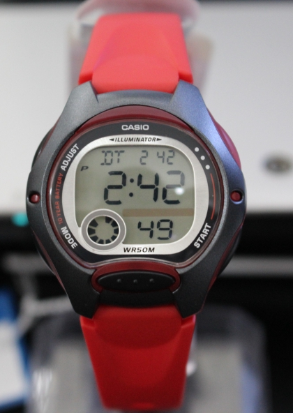 Đồng hồ Casio trẻ em LW-200-4AVDF