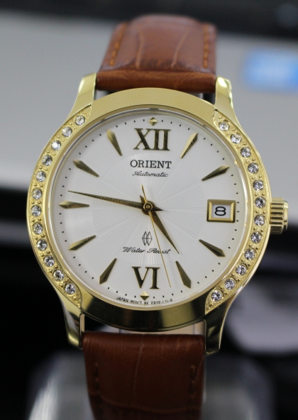 Đồng hồ cơ Orient nữ FER2E003W0