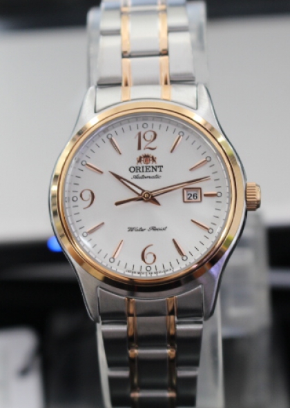 Đồng hồ cơ Orient nữ FNR1Q002W0