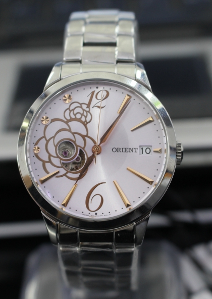 Đồng hồ cơ Orient nữ SDW02003V0