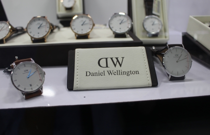 Đồng hồ Daniel Wellington chính hãng và những điều bạn nên biết