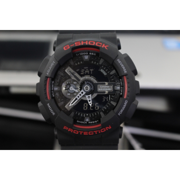 Đồng hồ Casio nam G-Shock GA-110HR-1ADR