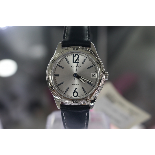 Đồng hồ Casio nữ LTP-1389L-2BVDF 