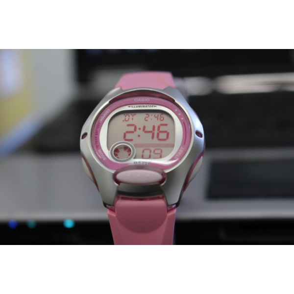 Đồng hồ Casio nữ LW-200-4BVDF
