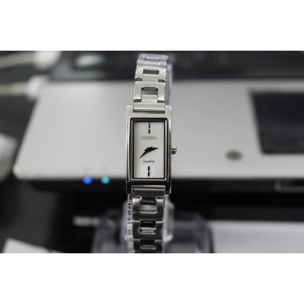 Đồng hồ Citizen nữ EZ6360-84D