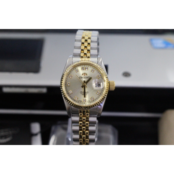Đồng hồ cơ Orient nữ FNR16002C0