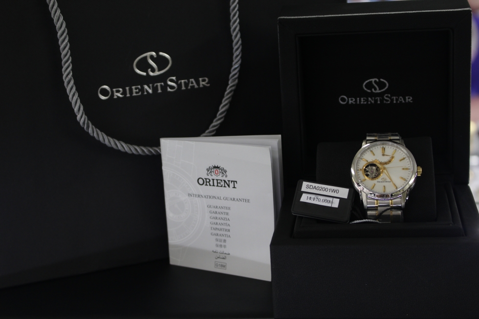 Chi tiết đồng hồ Orient Star FDA02001W0