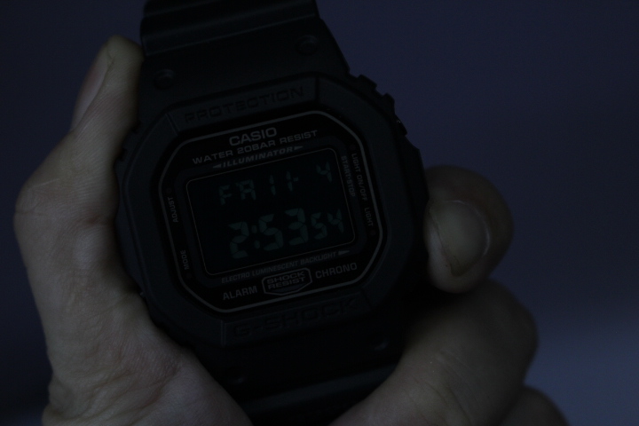 Chế độ đèn sáng của đồng hồ Casio nam G-Shock DW-5600MS