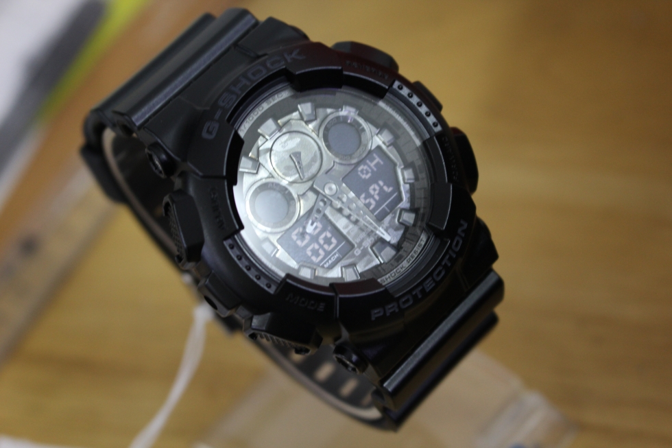 Chi tiết đồng hồ Casio G-Shock GA-100CF-1ADR