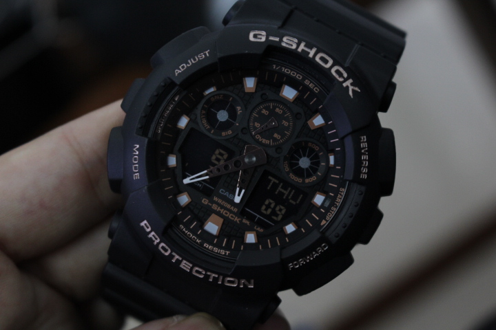 Chi tiết mặt đồng hồ Casio nam G-Shock GA-100GBX-1A4DR