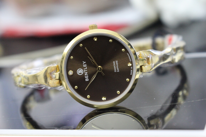 Chi tiết mặt đồng hồ nữ Bentley BL1859-102LKDI