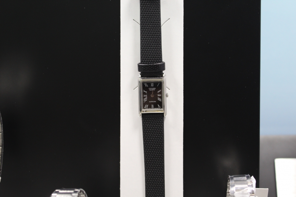 Nét tinh tế của đồng hồ nữ Citizen EZ6157-02F