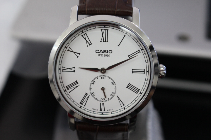Đồng hồ Casio nam MTP-E150L-7BVDF