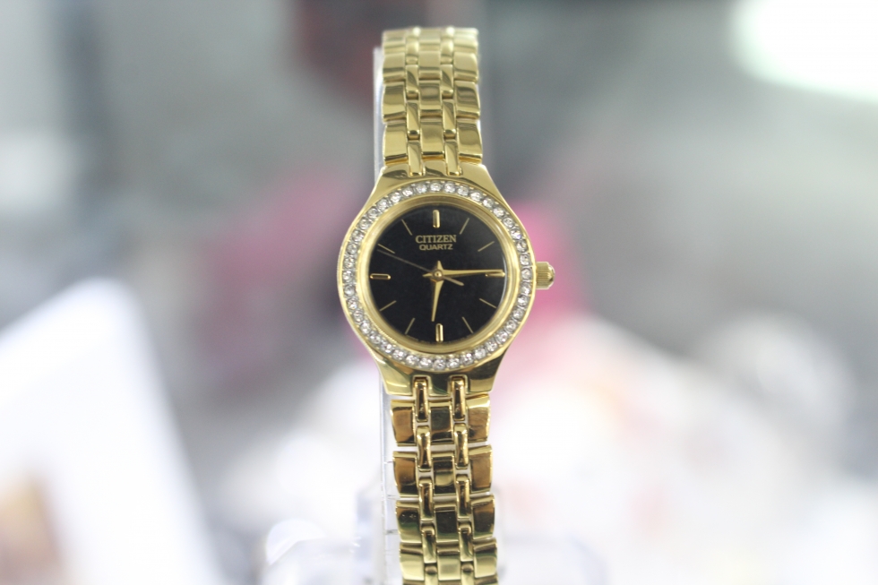 Đồng hồ nữ Citizen EJ6042-56E