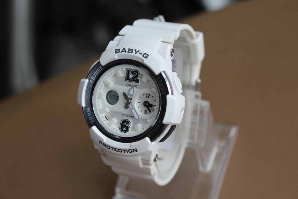 Góc nghiêng đồng hồ Casio nữ Baby-G BGA-210-7B1DR