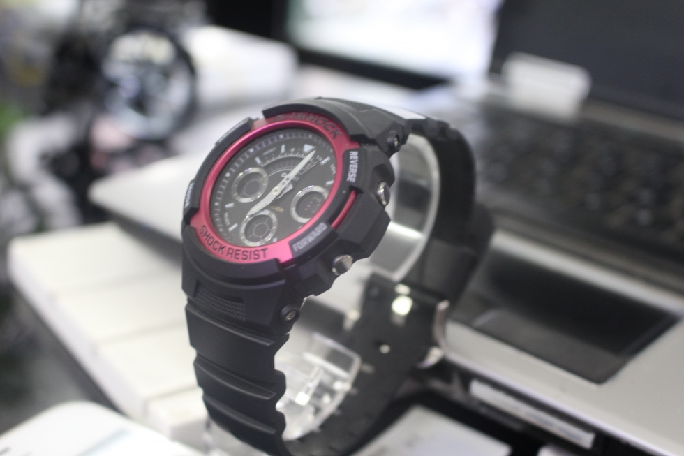 Đồng hồ Casio G-Shock AW-591-4ADR