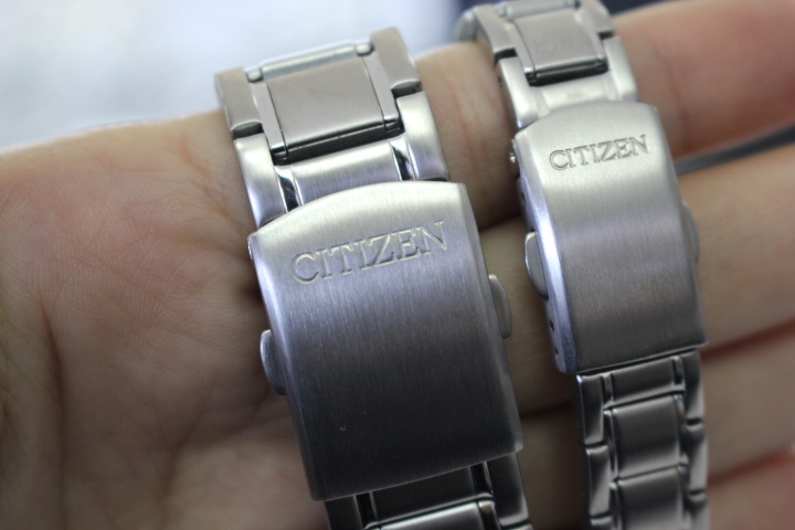 Khóa dây của cặp đồng hồ đôi Citizen Eco-Drive AW1231-58A+FE1081-59A