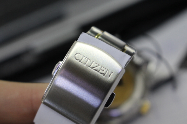 Khóa dây đồng hồ cơ Citizen nam NH7524-55A