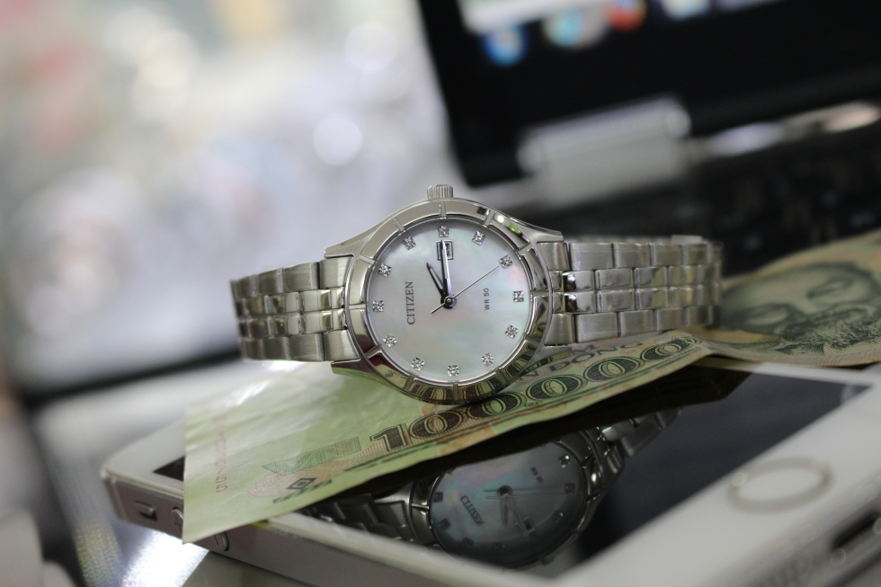 Đồng hồ Citizen nữ EU6040-52D