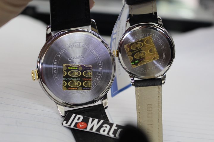 Mặt sau cặp đồng hồ đôi Casio MTP-TW100L-7A1VDF+LTP-TW100L-7A1VDF