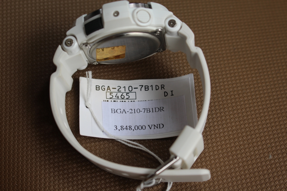 Mặt sau đồng hồ nữ Casio Baby-G BGA-210-7B1DR
