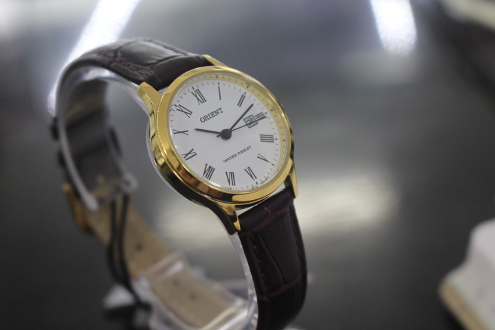 Đồng hồ Orient nữ FSZ3N009W0 toát lên vẻ thanh lịch cho phái đẹp