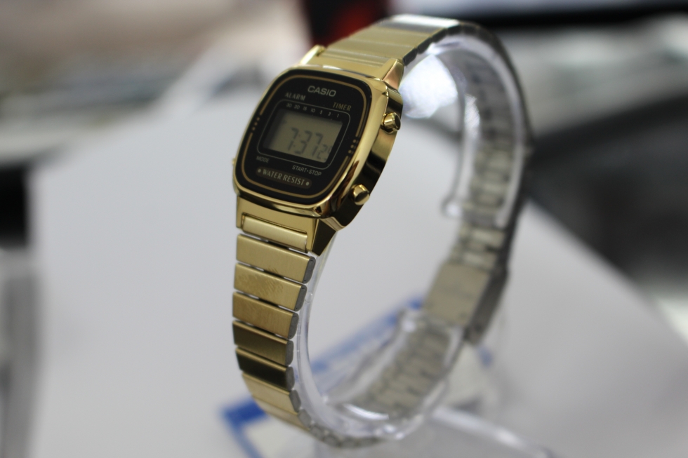 Nét tinh tế của đồng hồ Casio nữ LA670WGA-1DF