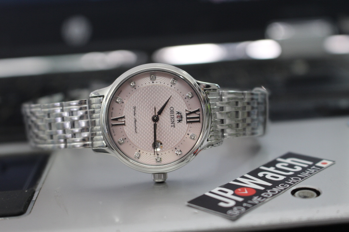 Đồng hồ Orient nữ SSZ45003Z0 tinh tế đến từng chi tiết