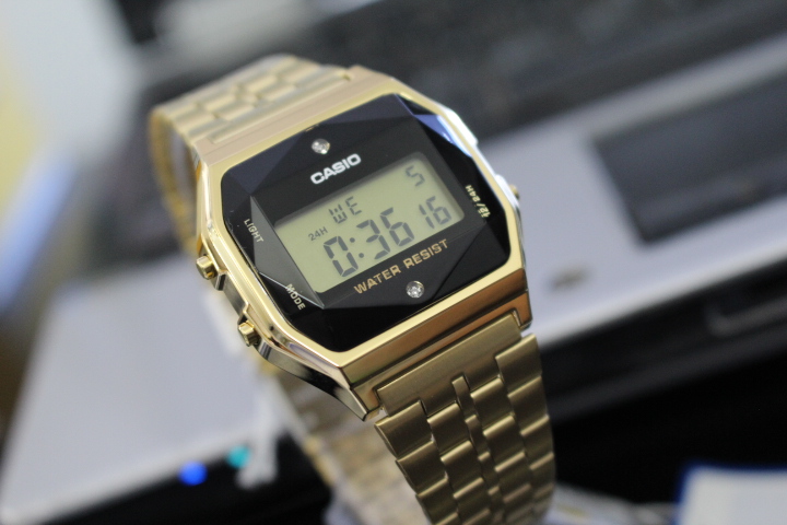 Thiết kế bắt mắt của đồng hồ Casio nam A159WGED-1DF