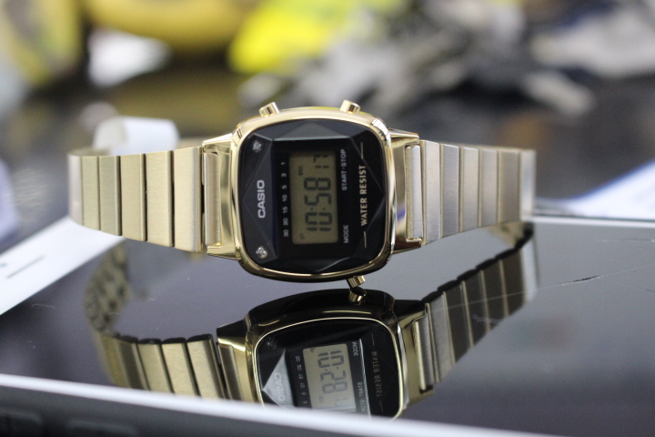 Vẻ đẹp của đồng hồ Casio nữ LA670WGAD-1DF