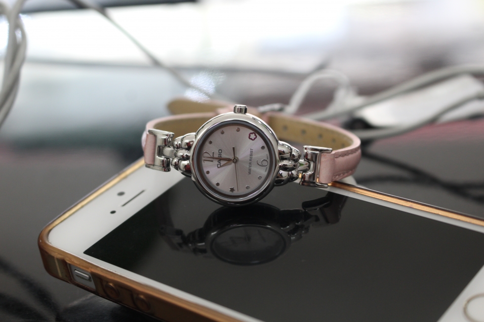 Vẻ đẹp của đồng hồ Casio nữ LTP-1385L-7A2DF