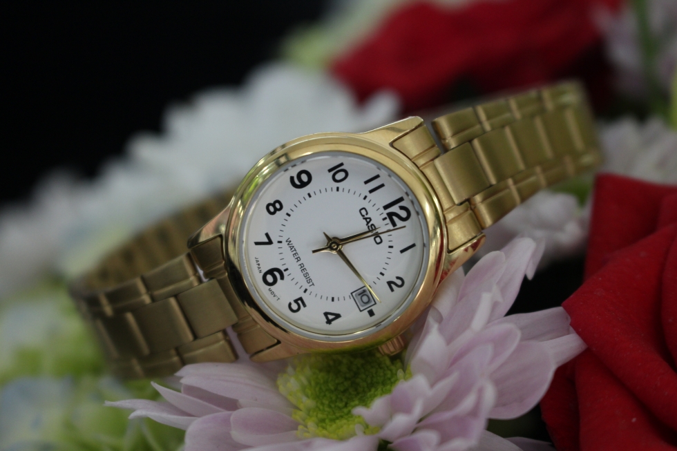 Vẻ đẹp của đồng hồ Casio nữ LTP-V002G-7BUDF