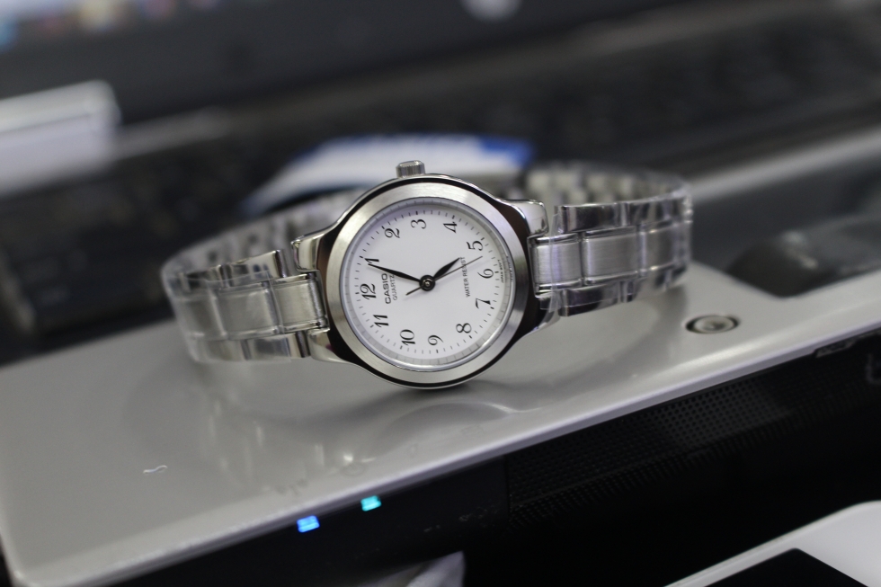 Vẻ đẹp giản dị của đồng hồ Casio nữ LTP-1131A-7BRDF