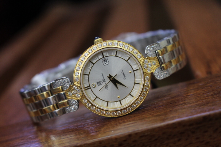 Vẻ điệu đà của đồng hồ Olym Pianus nữ OP2479DLSK 