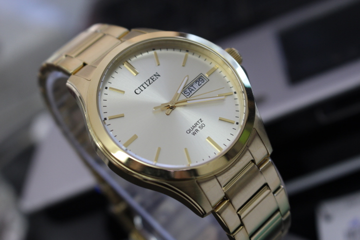 Vẻ sang trọng của đồng hồ Citizen nam BF2003-84P