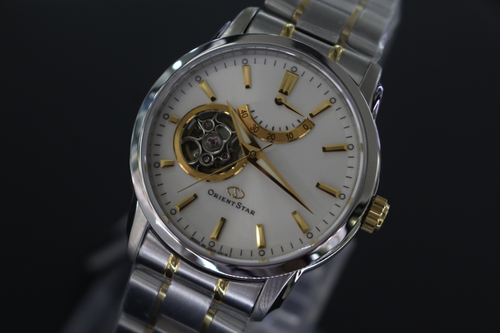 Vẻ sang trọng của đồng hồ Orient Star FDA02001W0